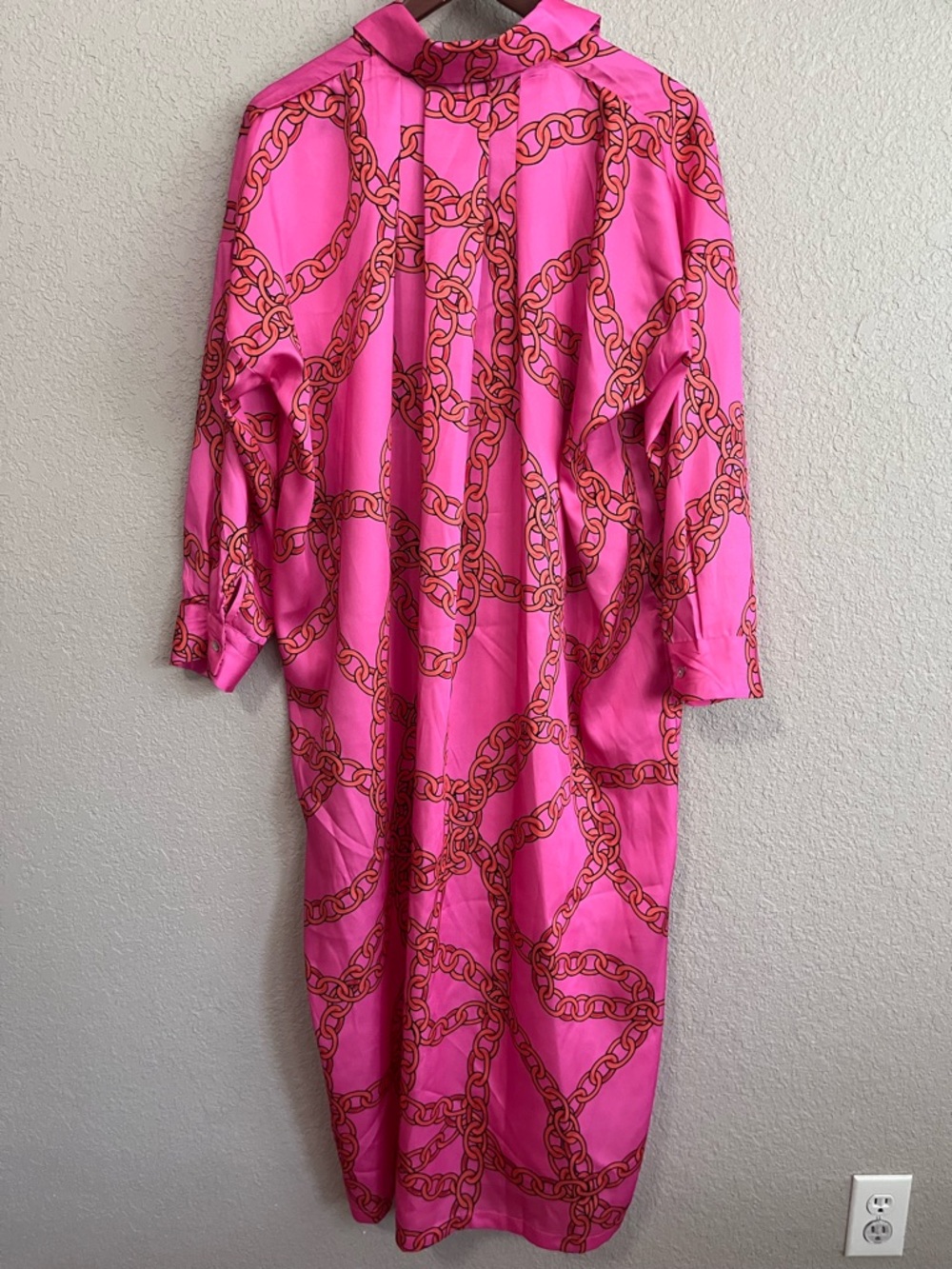 Sunday Up Pink Chain Print Midi Shirt Dress - Size Medium - Picture 9 of 12